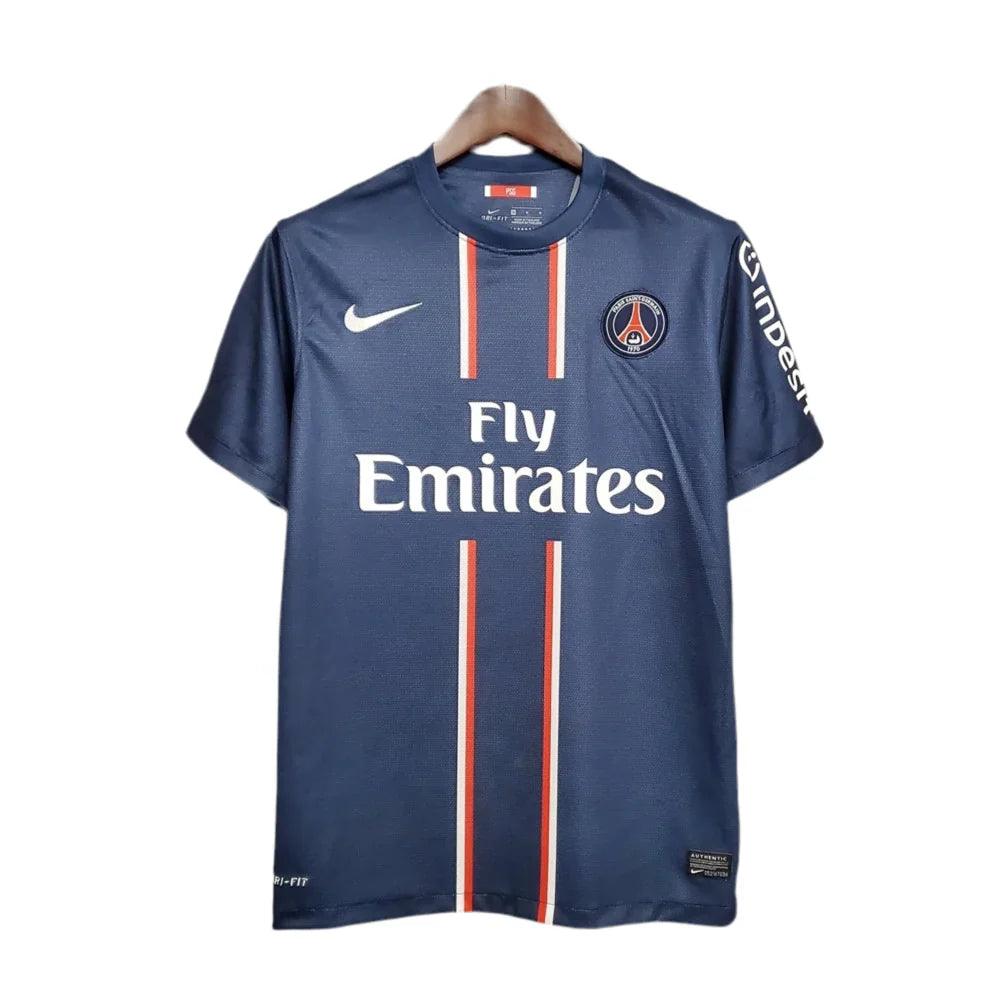 6E2FE9E7-8F0F-42ED-AA7C-38E107075D45.jpg Jersey Retro PSG 12/13 - Image 1