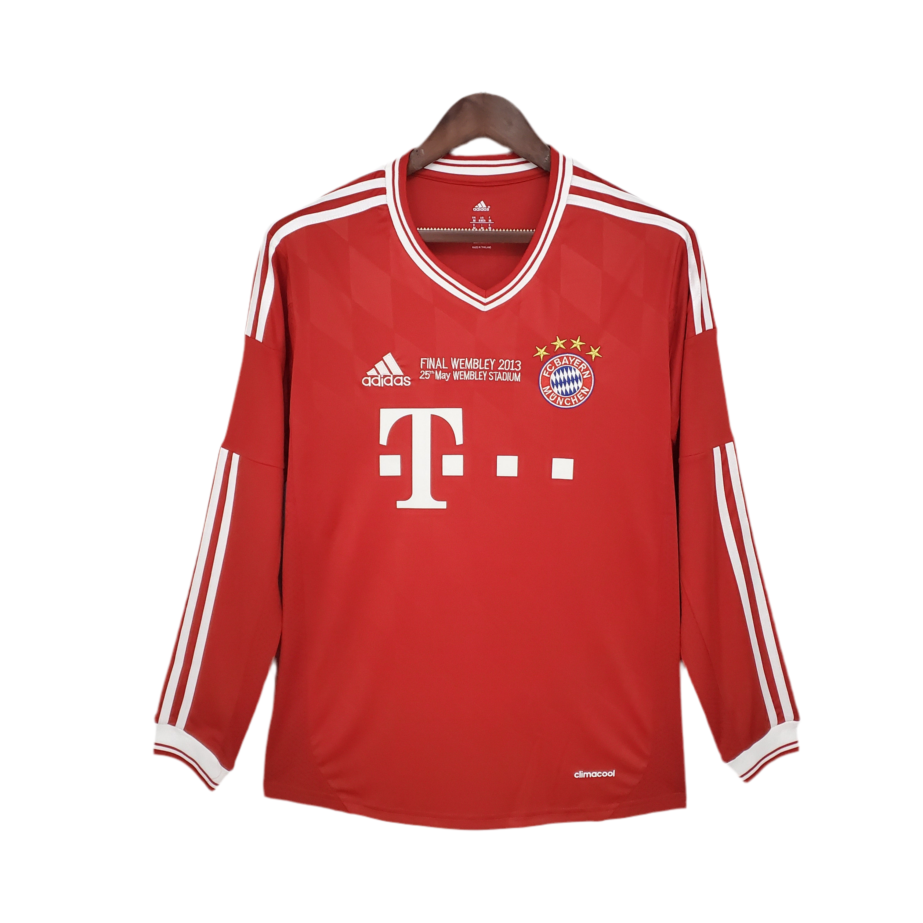 8050D0B1-4253-4DD7-9164-B3EA853198B8.png Jersey Long Sleeve Bayern de Munique Champions League 2013/14 - Red - Image 1