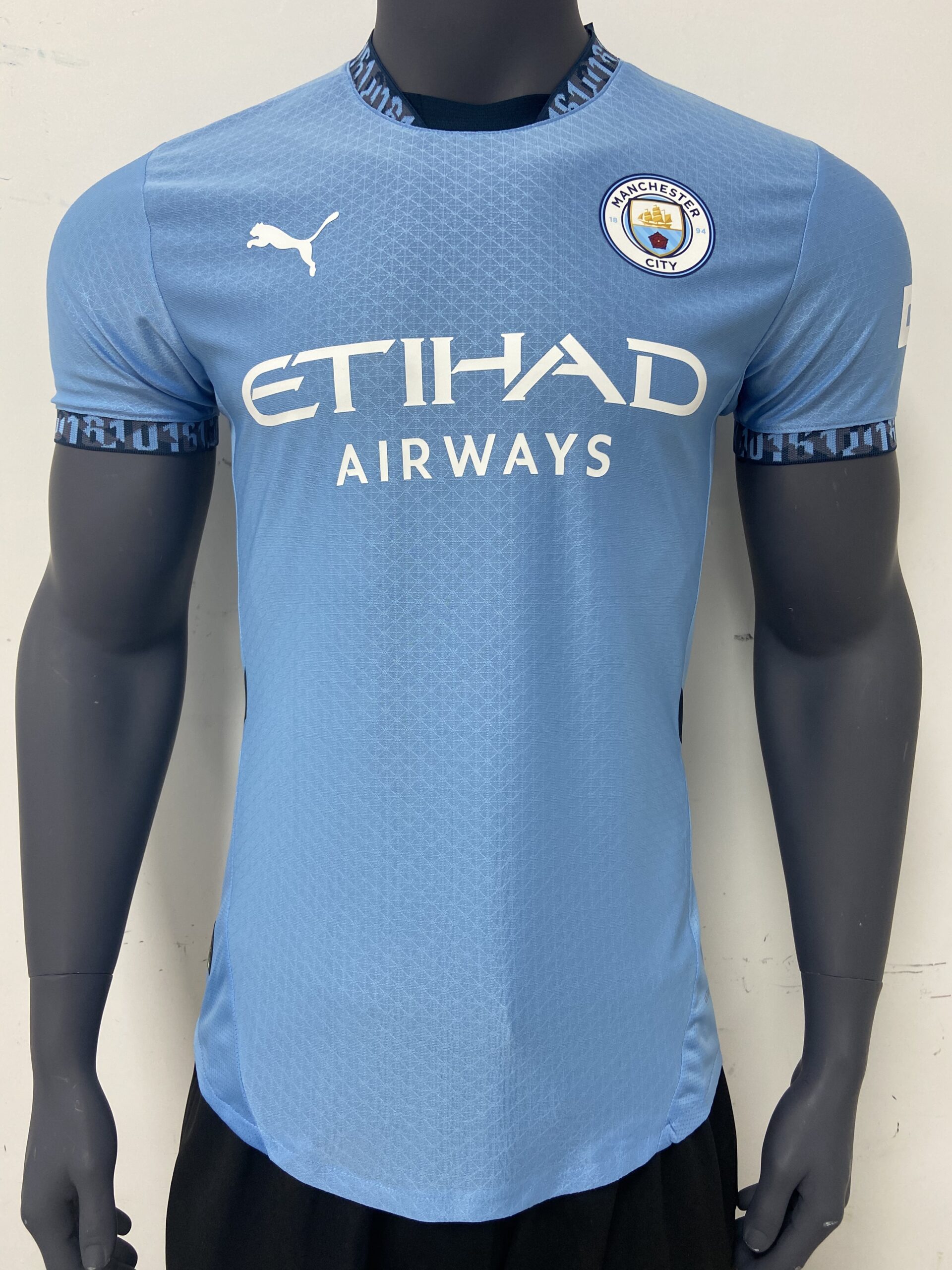 93ab3b0b 24/25 Manchester City Home Jersey (Player Version) - Image 1