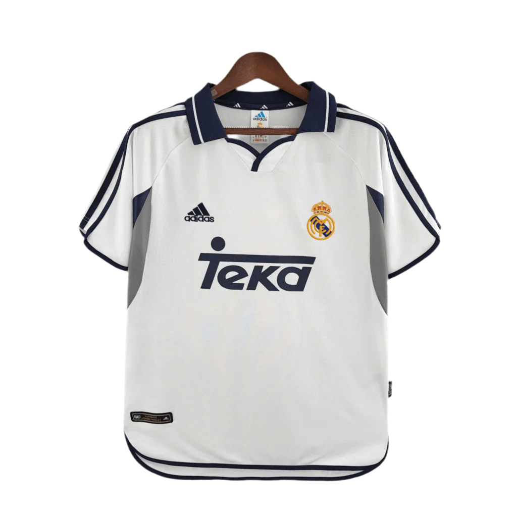 9CE83B91-F58B-4156-B911-5BCE7DC893B0.png Jersey Real Madrid Retro 00/01 - Image 1