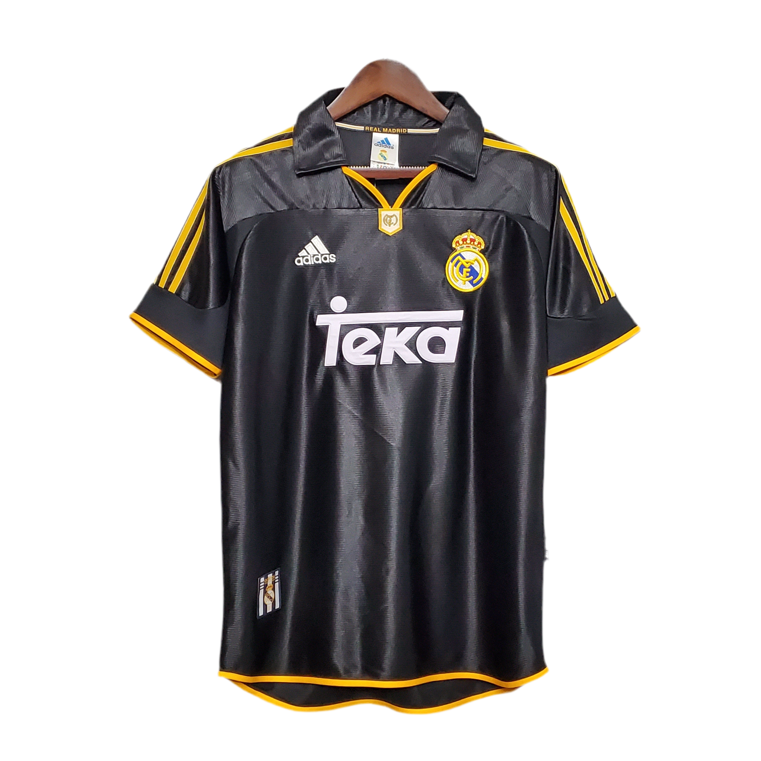 DFDA1815-AFB0-4EA4-956E-B3060A2F5A2E.png Jersey Retro Real Madrid II 98/99 - Black - Image 1