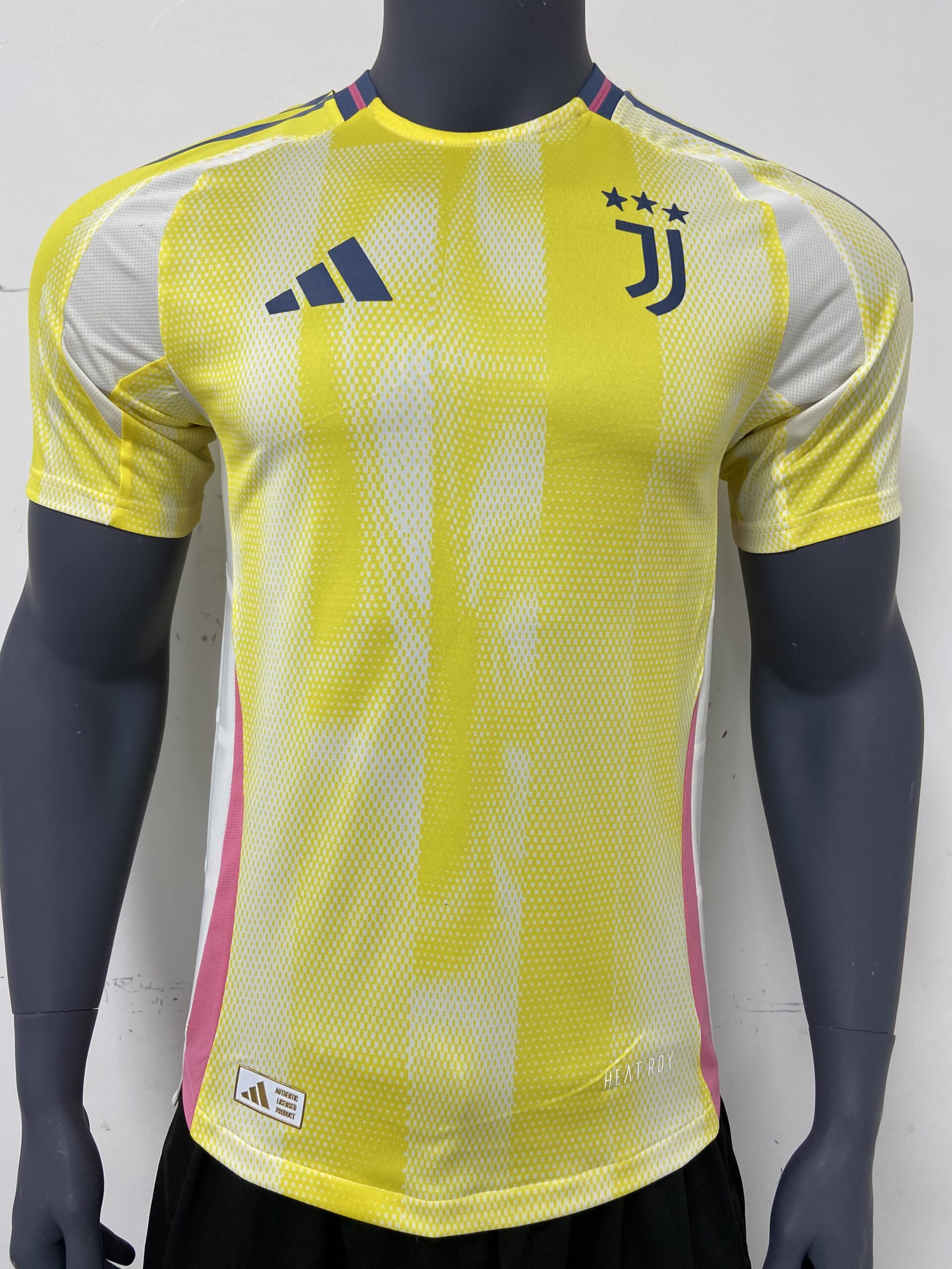 dc4a94c4 24/25 Juventus Away Jersey (Player Version) - Image 1