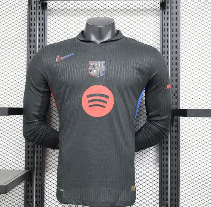 04354C5C-B51D-4AD9-934D-644EBC25A0A4.jpg Barcelona 2024/2025 Away Kit Long Sleeve - Image 1
