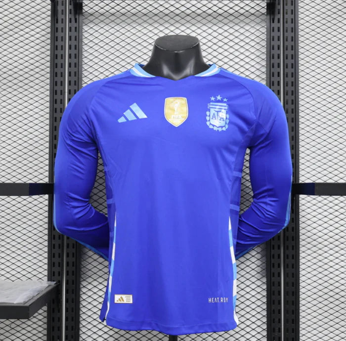 3A0524D6-0AC2-4C78-9726-CCAFC0A62B1D.jpg Argentina 2024/2025 Away Kit Long Sleeve - Image 1