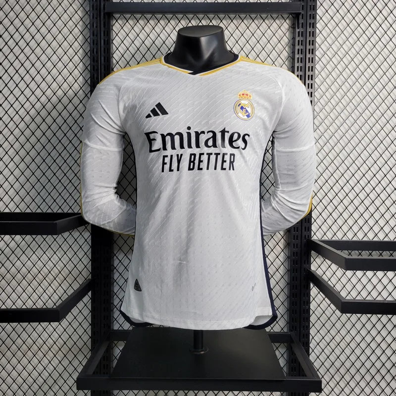 929e9b4b0e635e118bd6714f8c6f2818.jpg 2023/2024 Real Madrid Home Kit Long Sleeve - Image 1
