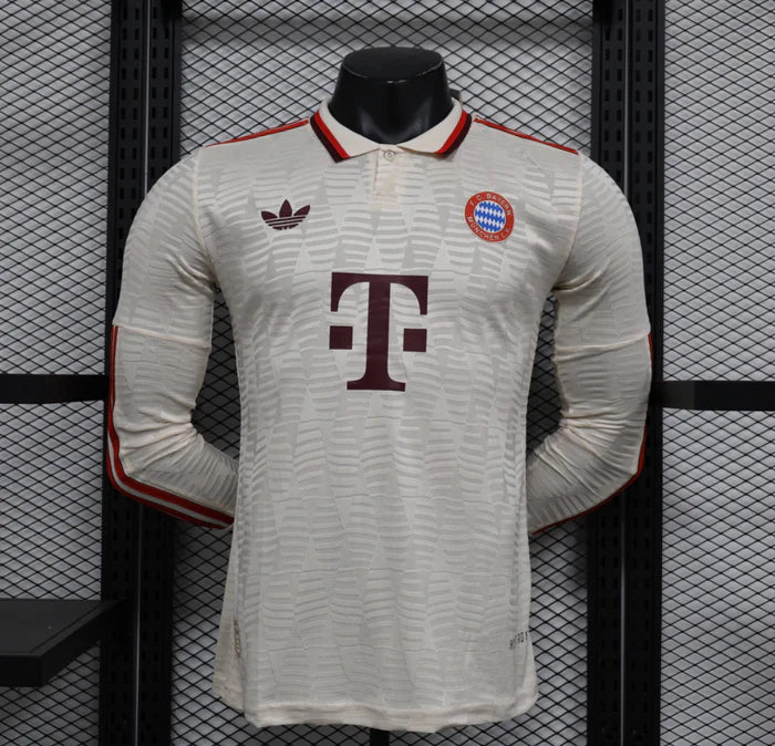 BDE0910E-DA11-4A1D-9D31-F17CA21BD64F.jpg Bayern Munchen 2024/2025 Third Kit Long Sleeve - Image 1