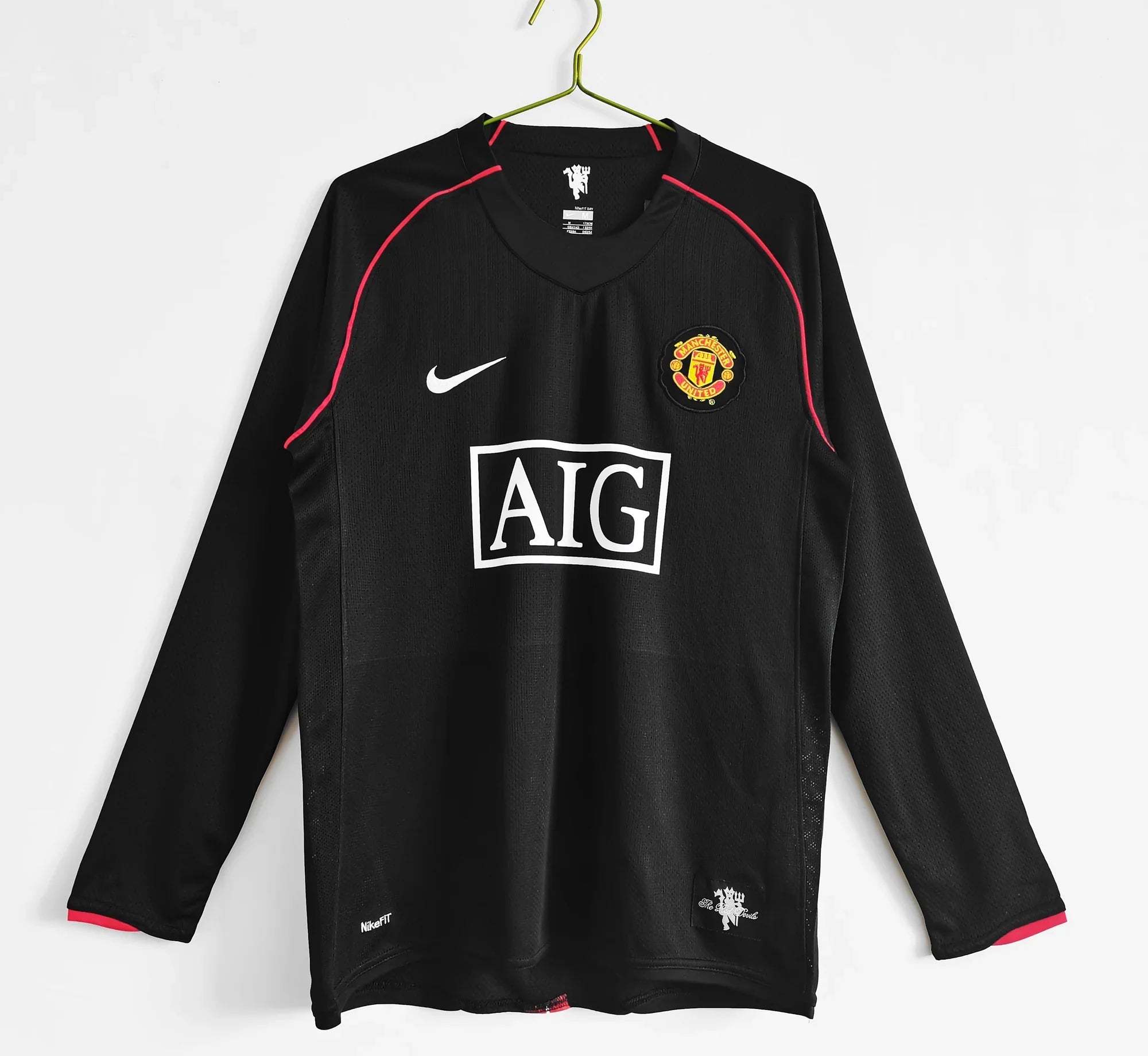 dbad738e.jpg Manchester United Retro 2007-2008 Away Kit Long Sleeve - Image 1