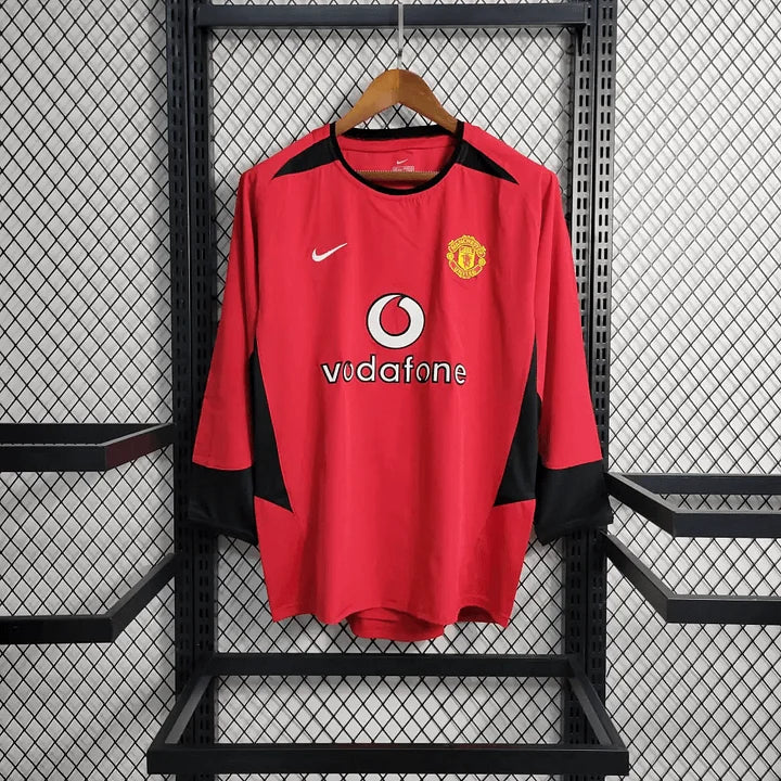 deb7160a9744f62cdaf2a796942c5389.jpg 2002/2004 Retro Manchester United Home Long Sleeve - Image 1