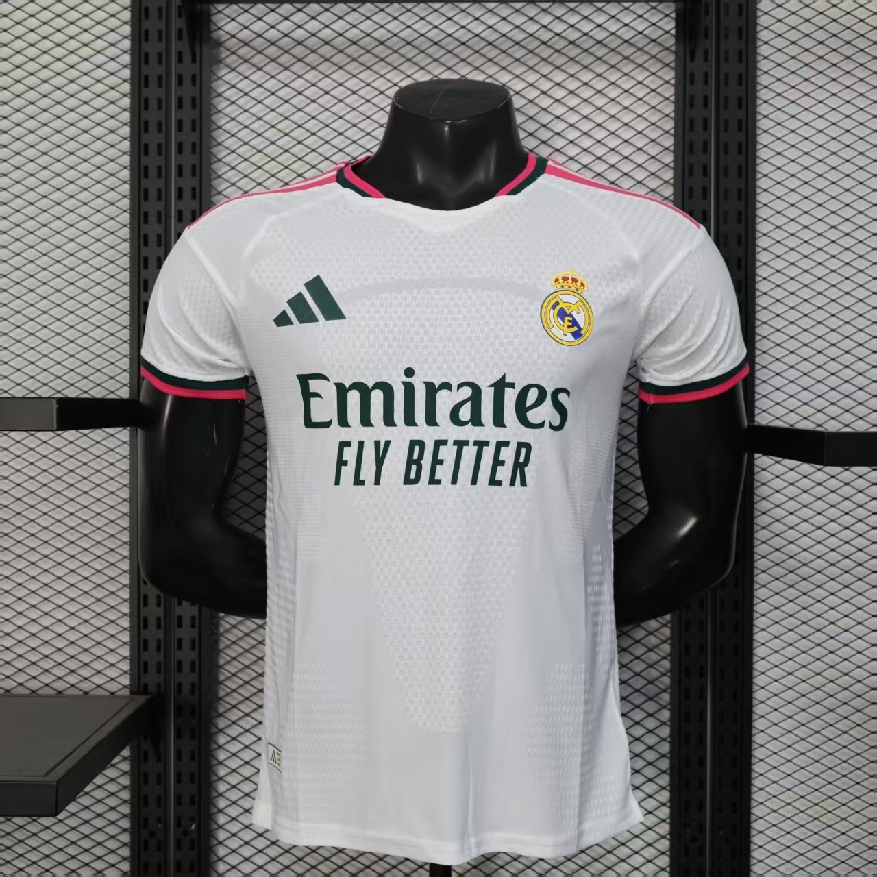 741ace8f01a49783acd754f42c11663d.jpg 26-27 Real Madrid Home Player Version Jersey - Image 1