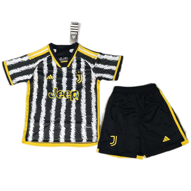 8243f4efe0.webp 2023-24 Kids Juventus Home Jersey Kit - Image 1