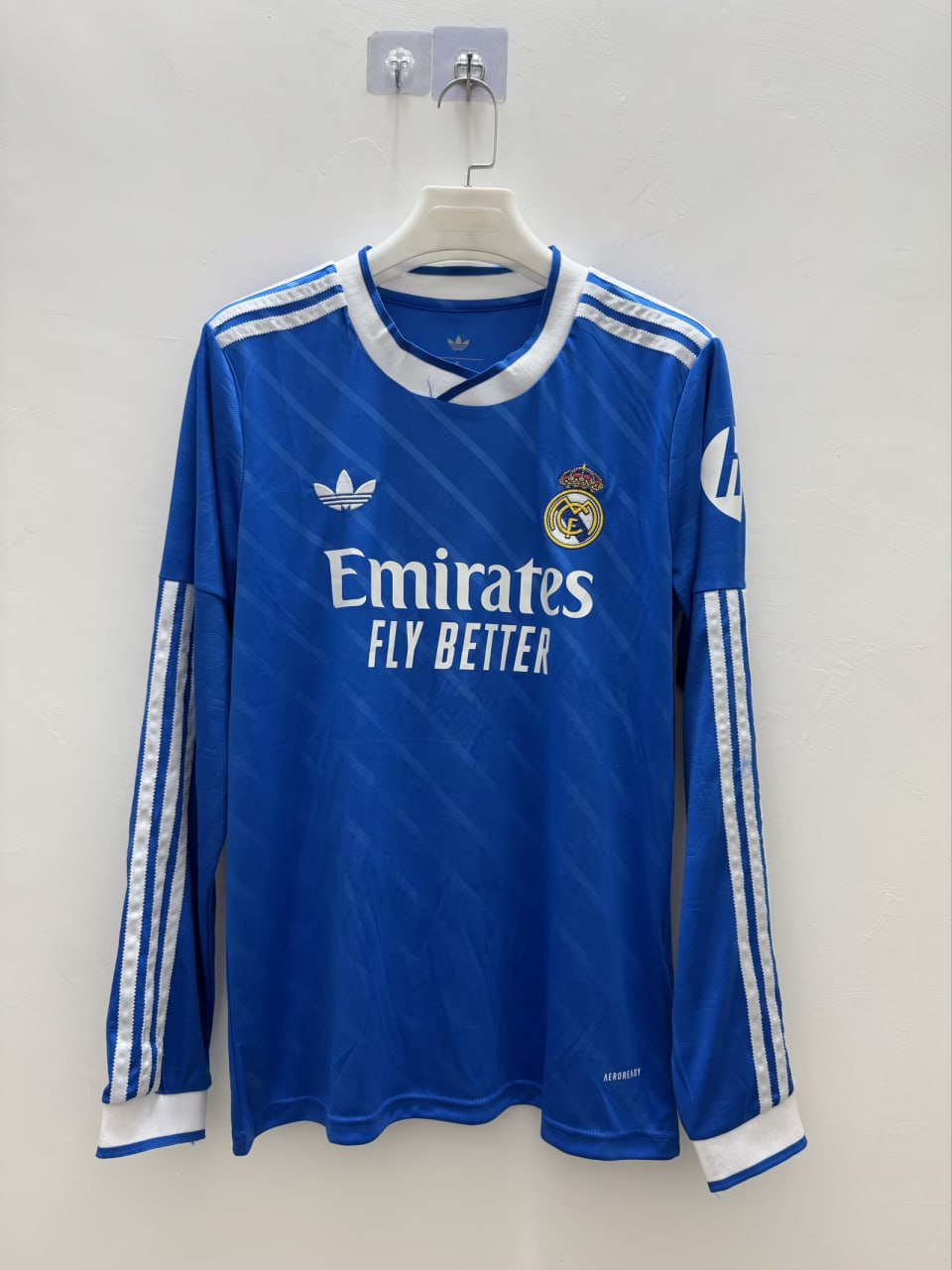 CF857261-0F7F-477C-BC17-02516078B0D6.jpg Real Madrid Third Men Long Sleeve Jersey 25/26 - Image 1