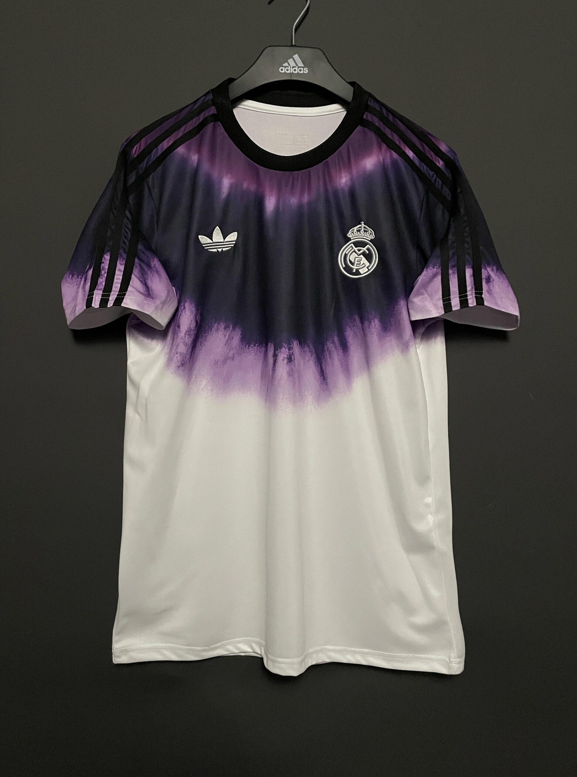 d8c613084f190907f98b040b19329317.jpg Real Madrid training uniform football jersey 2025-26 - Image 1