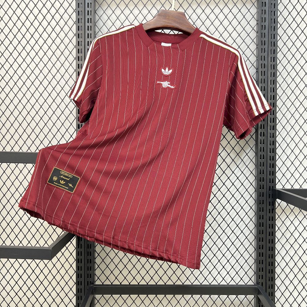 e99dc5d9048f6f16853add4e82018cc1.jpg Arsenal 2025/26 Terrace Icons Jersey - Image 1