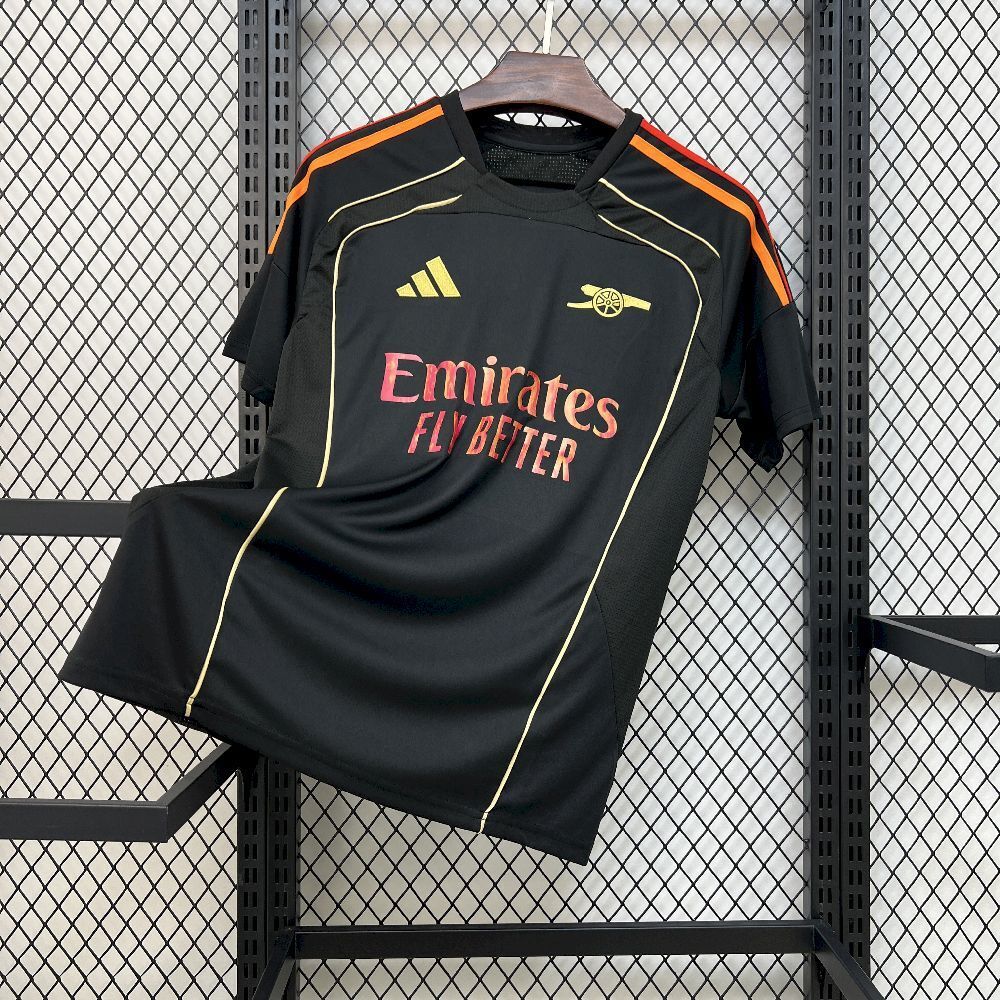 f2f7e098ad03683c3f2c0eaa93c33ae9.jpg Arsenal 2025/26 Pre-Match Jersey - Image 1